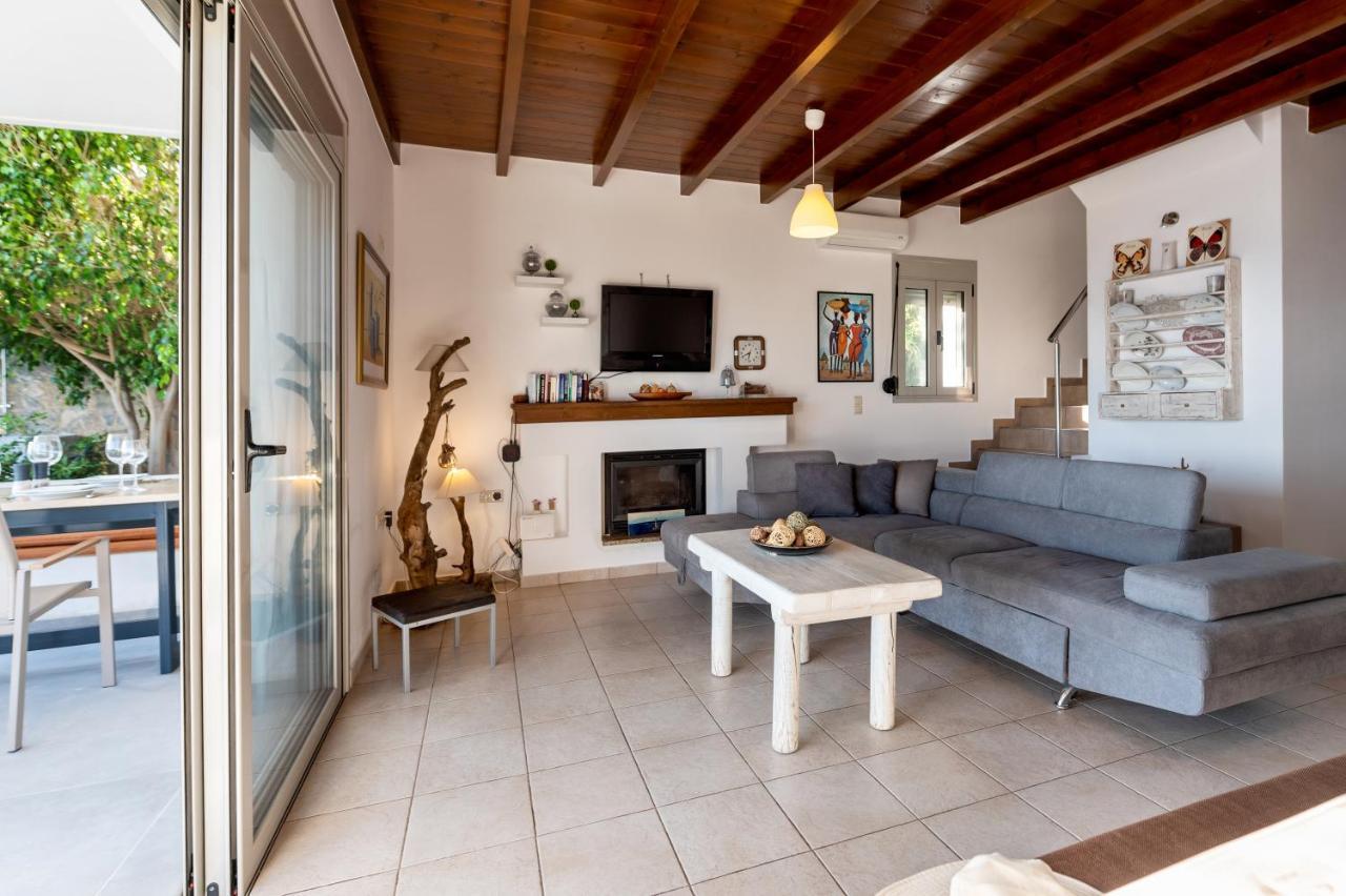 Achlia Beach Villa Buitenkant foto