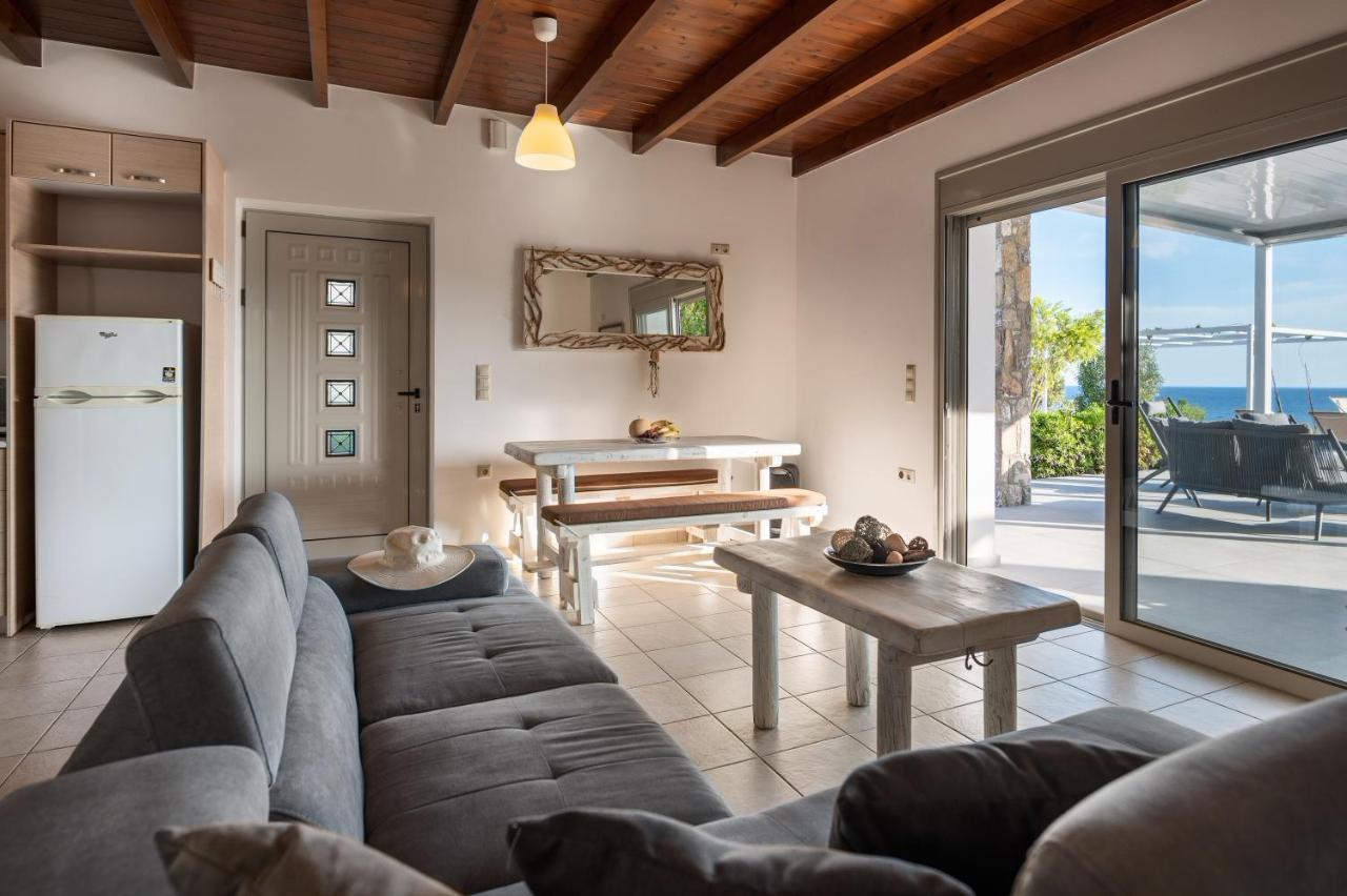 Achlia Beach Villa Buitenkant foto