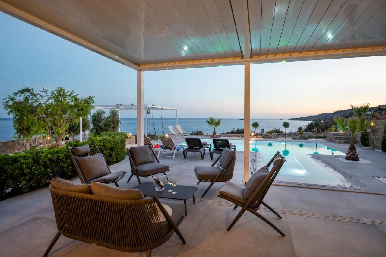 Achlia Beach Villa Buitenkant foto