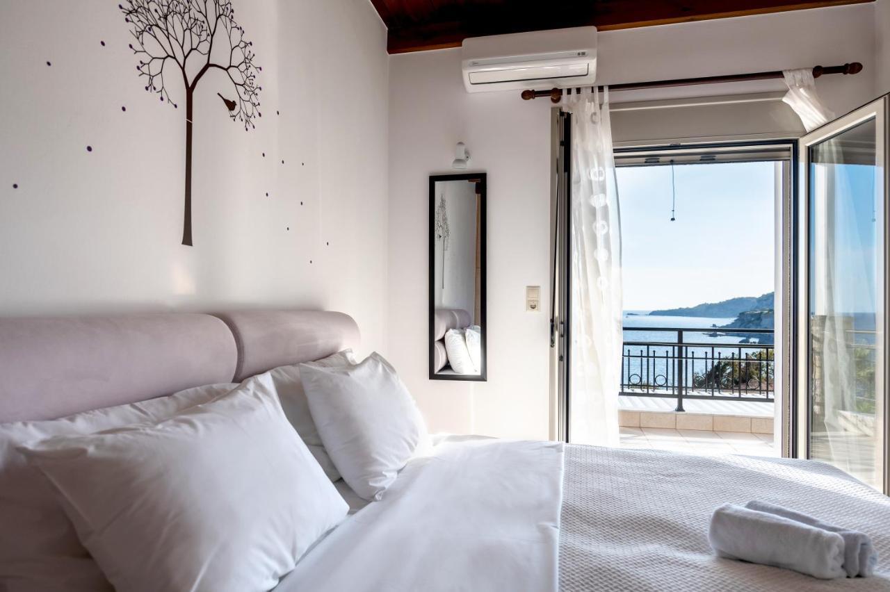 Achlia Beach Villa Buitenkant foto